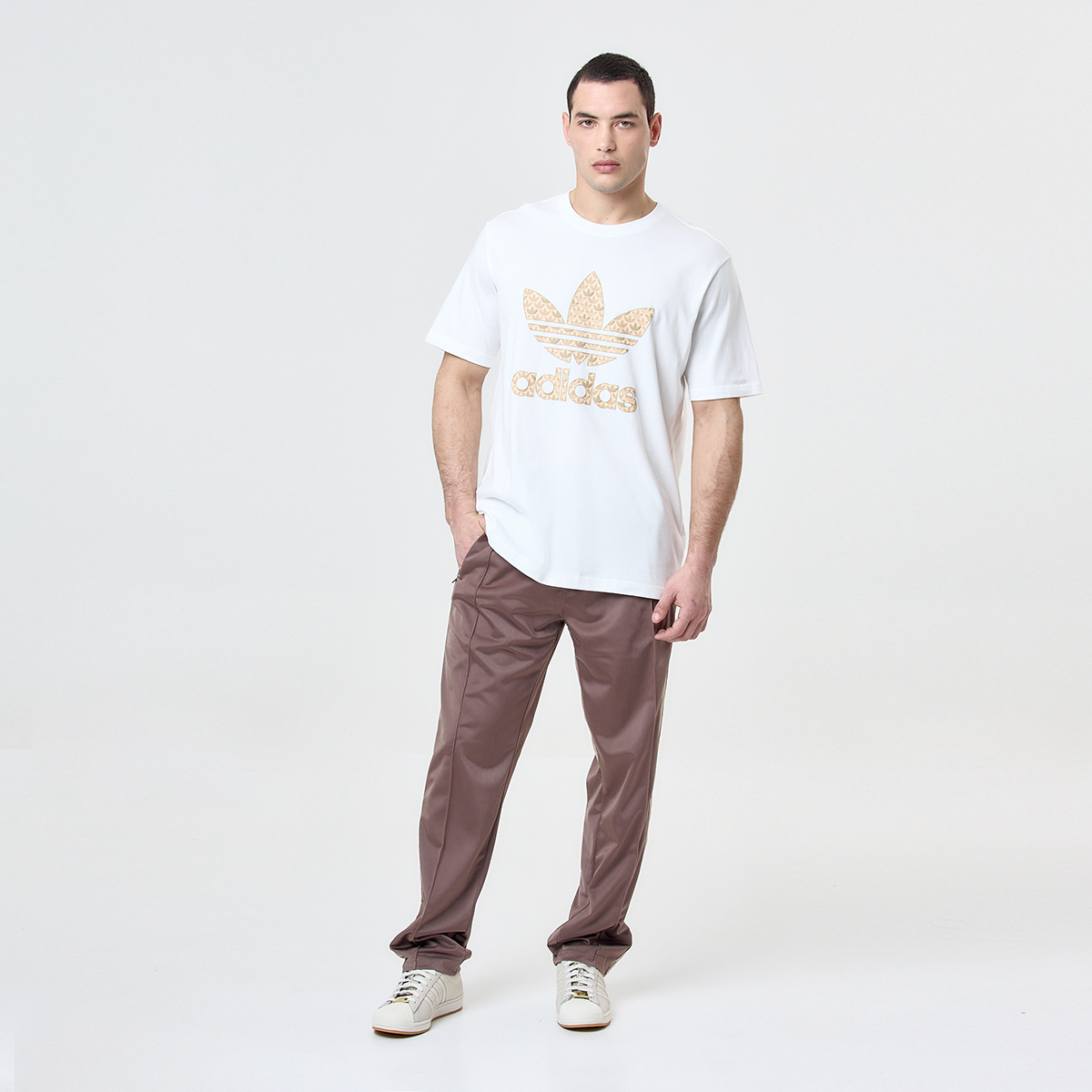 Remera adidas Classic Monogram Hombre Moov