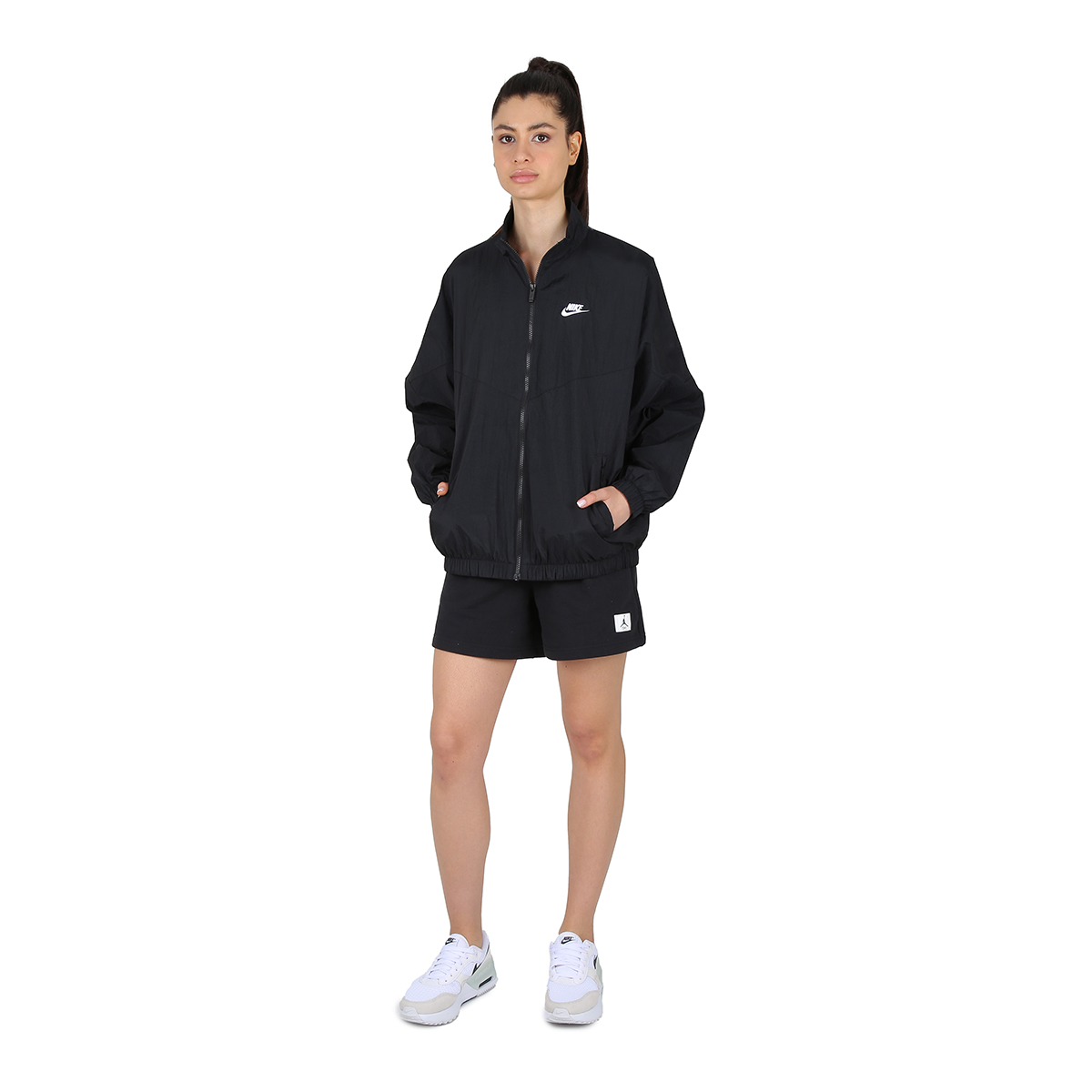 Campera Urbana Nike Sportswear Essential Windrunner Mujer,  image number null