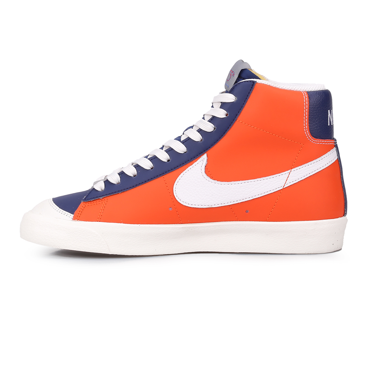 Zapatillas Nike Blazer Mid '77 EMB,  image number null