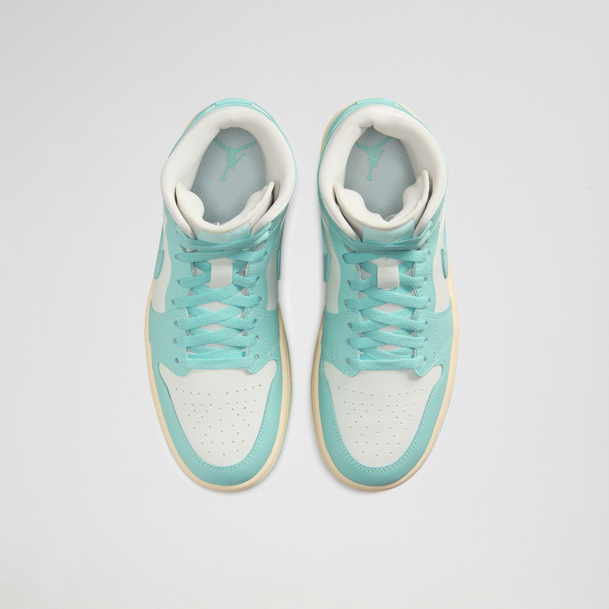 Zapatillas Jordan Air 1 Mid Mujer,  image number null