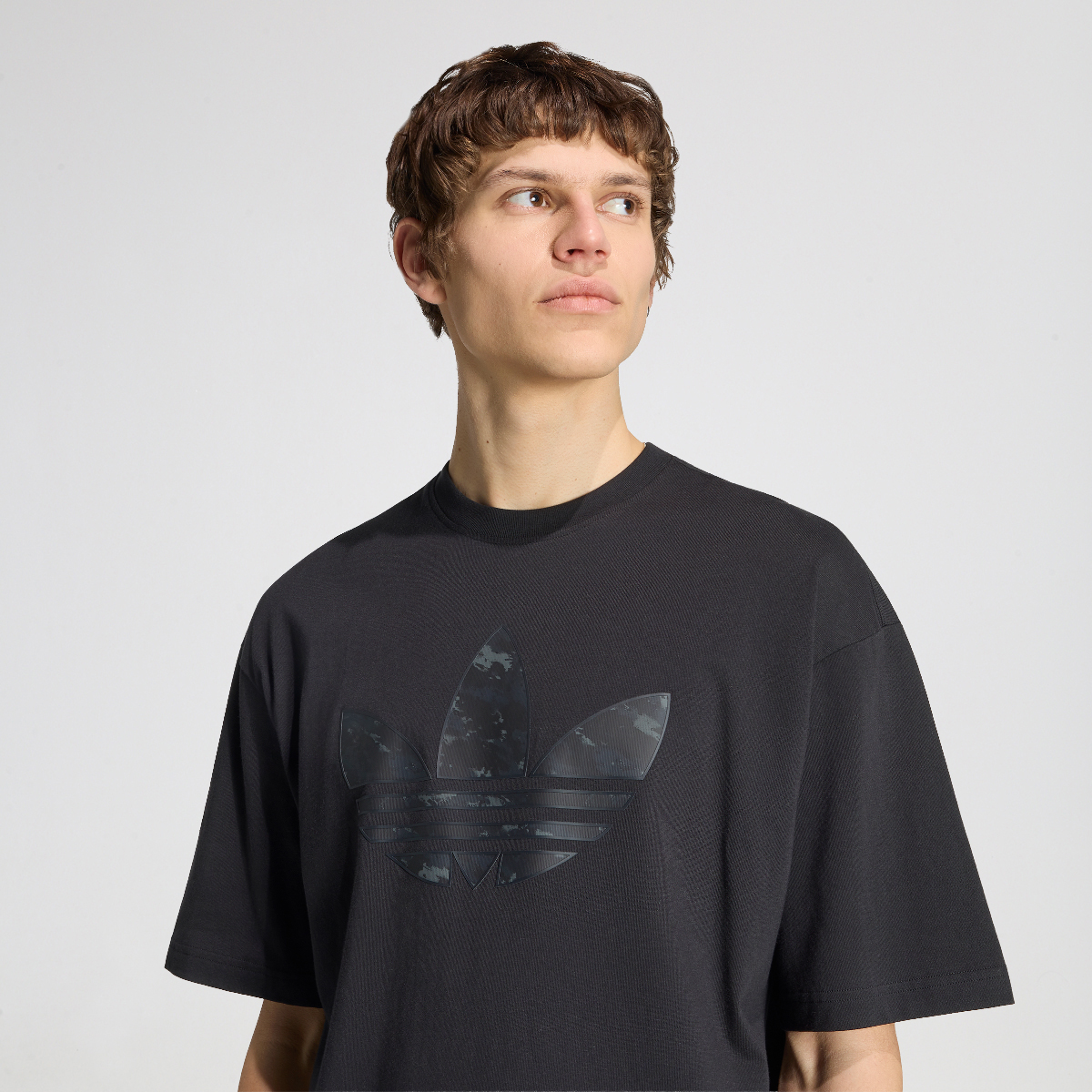 Remera adidas Camo 2 Infill Trifolio Hombre,  image number null