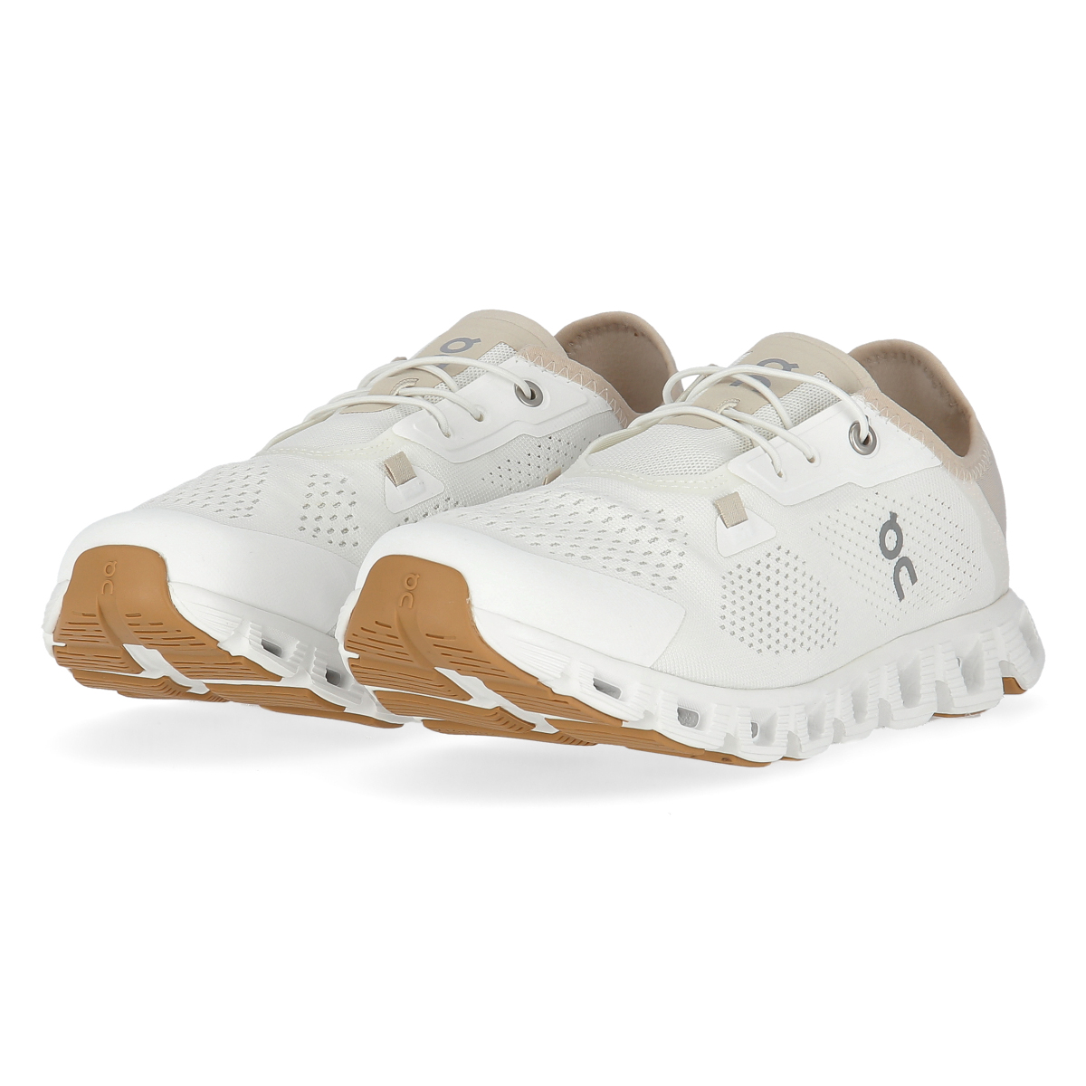 Zapatillas On Running Cloud 5 Coast Hombre Moov