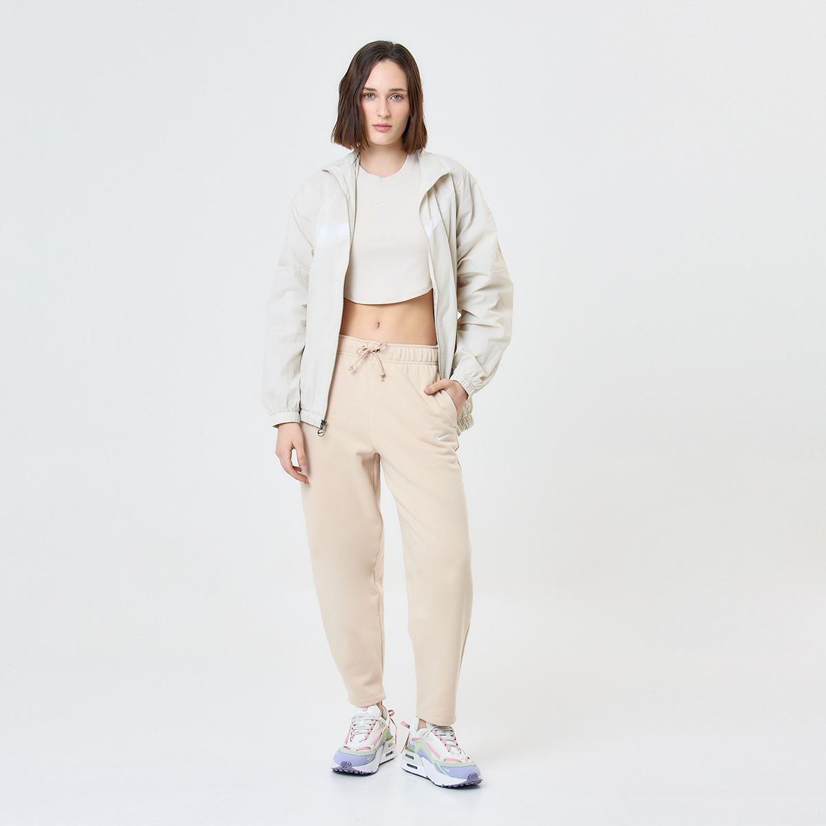 Pantalón Nike Sportswear Collection Essentials Mujer,  image number null