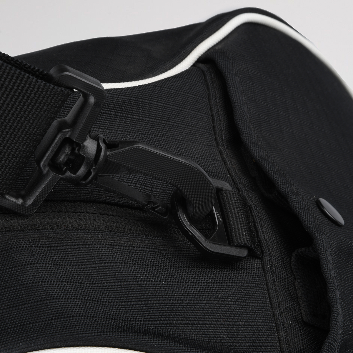 Bolso Nike Gym Club Mujer,  image number null