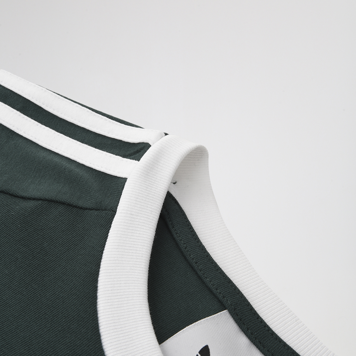 Remera adidas 3 Tiras Hombre,  image number null
