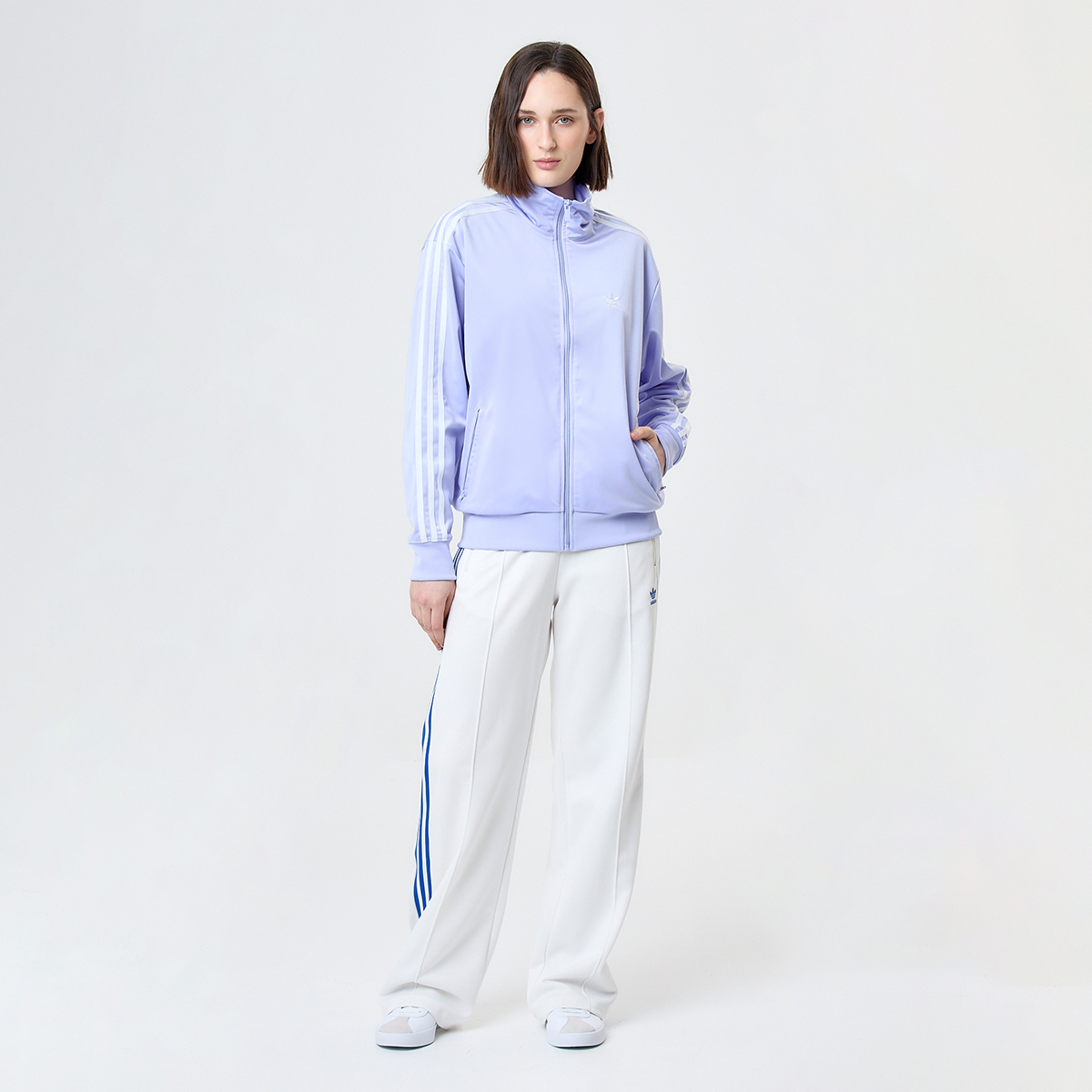 Campera adidas Firebird Tt Mujer holgada,  image number null