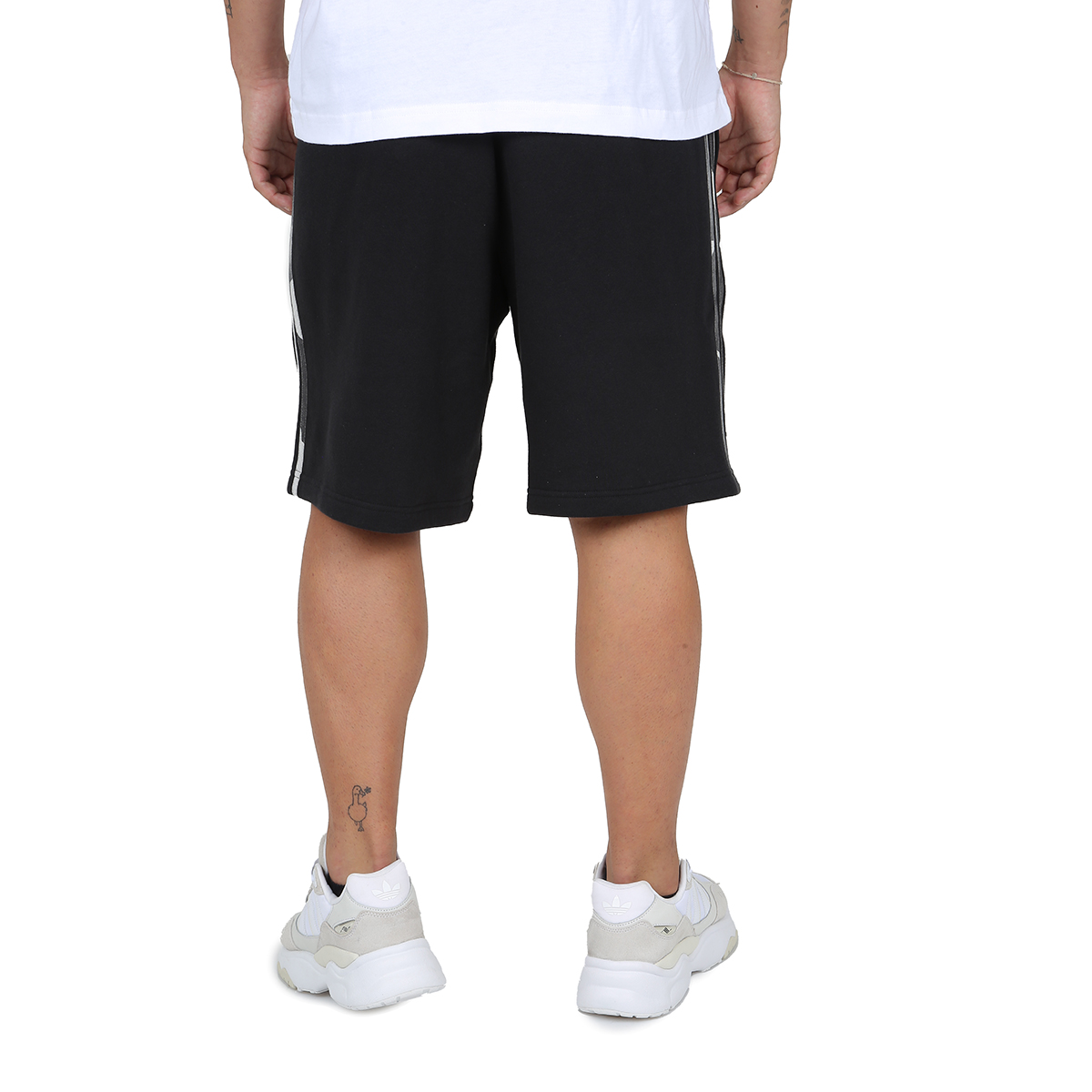 Short adidas Graphics Camo 3 Tiras Hombre,  image number null