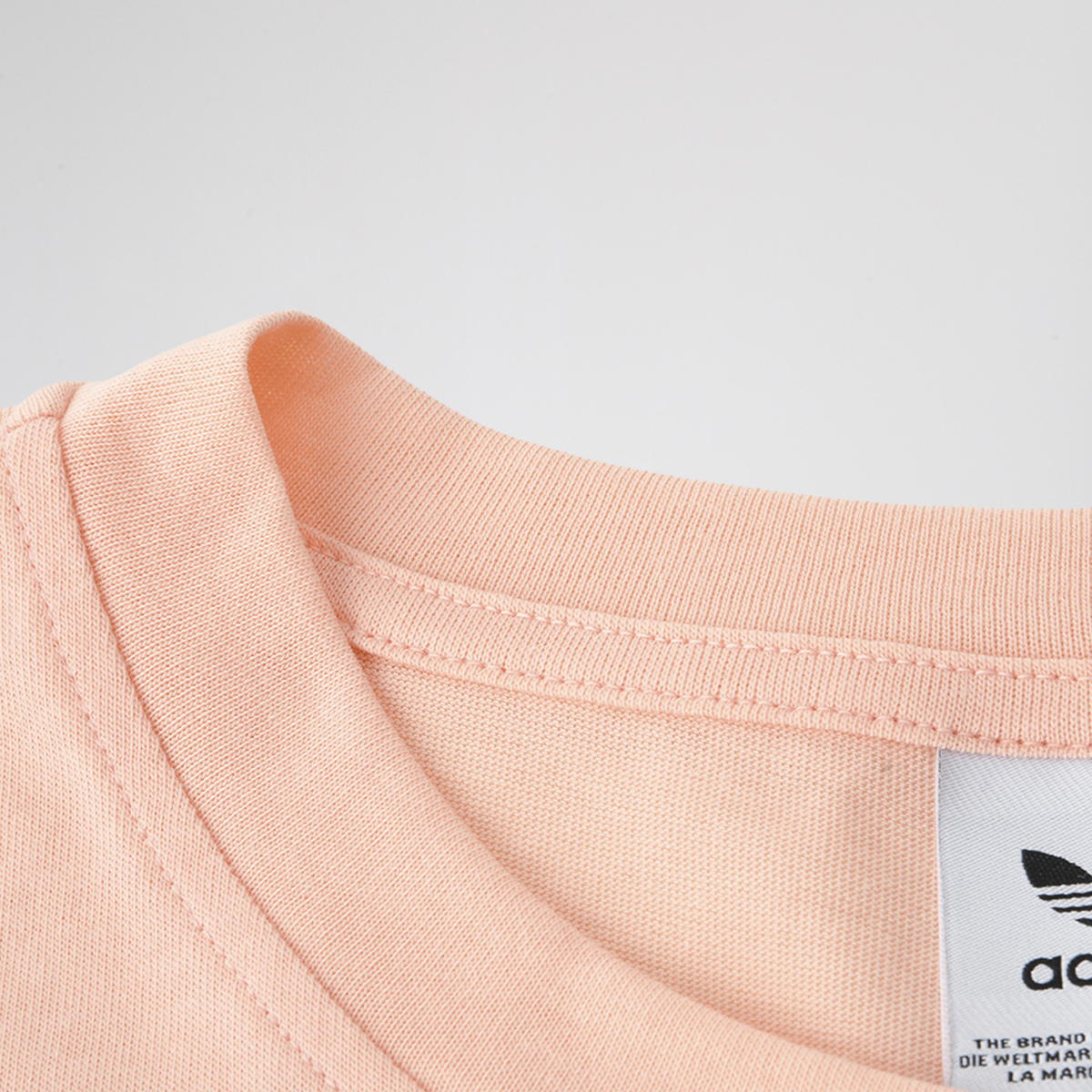 Remera adidas Adicolor Trifolio Boxy para Mujer,  image number null
