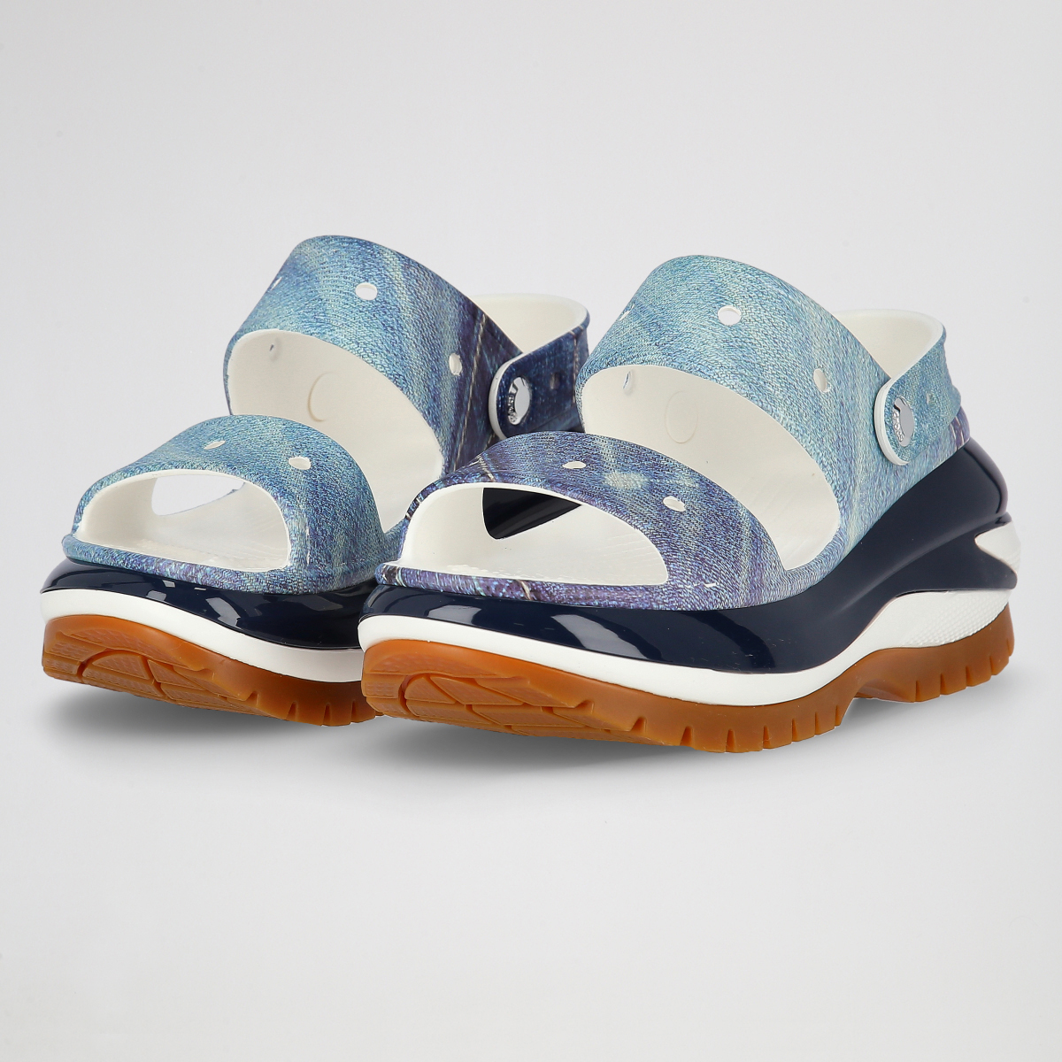 Sandalias Crocs Mega Crush Denim Mujer,  image number null
