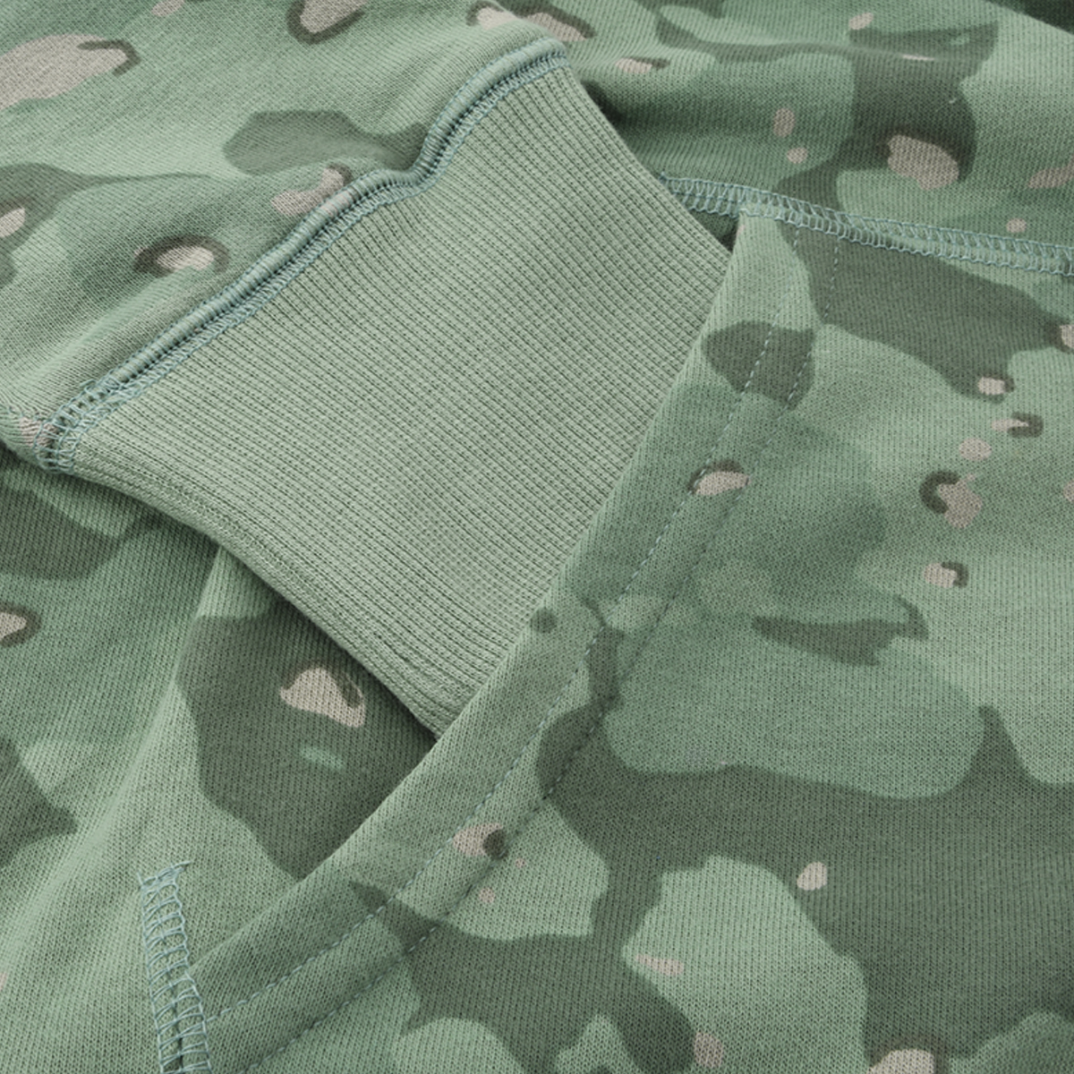 Buzo Champion Camuflado Unisex,  image number null