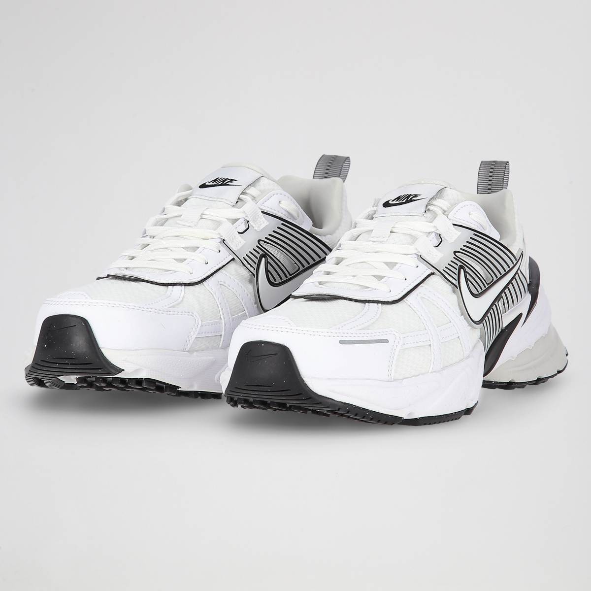 Zapatillas Nike V2k Run Mujer,  image number null