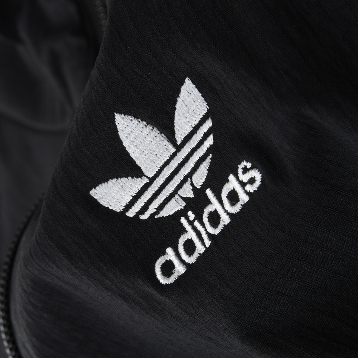 Campera adidas Essentials Ripstop Mujer,  image number null