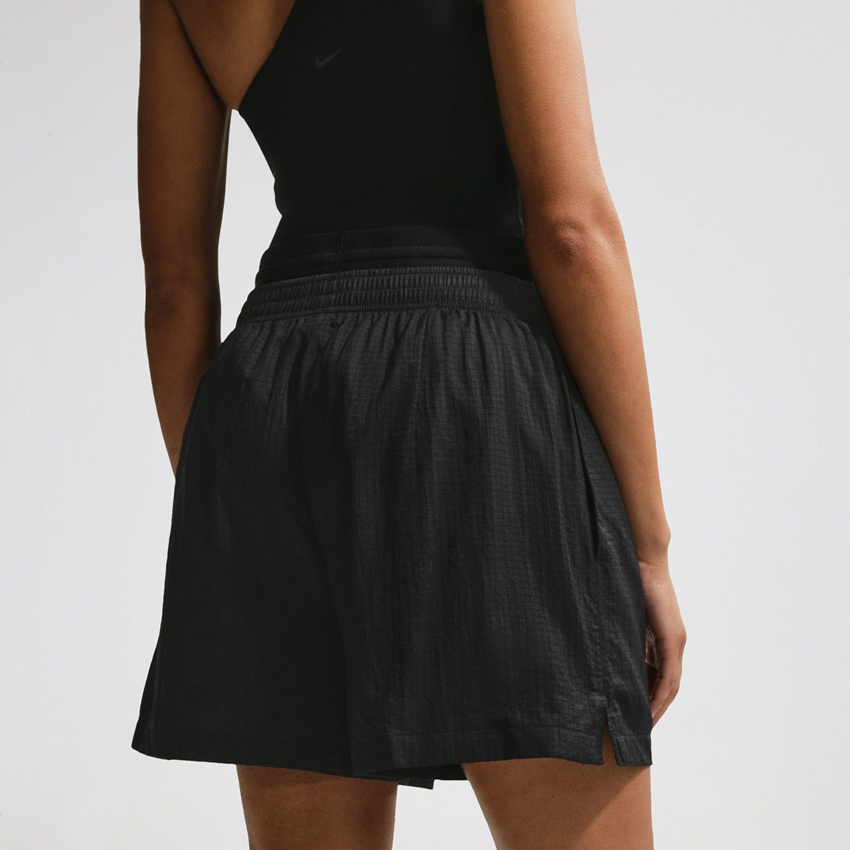 Short Nike Ripstop Ligero Mujer,  image number null