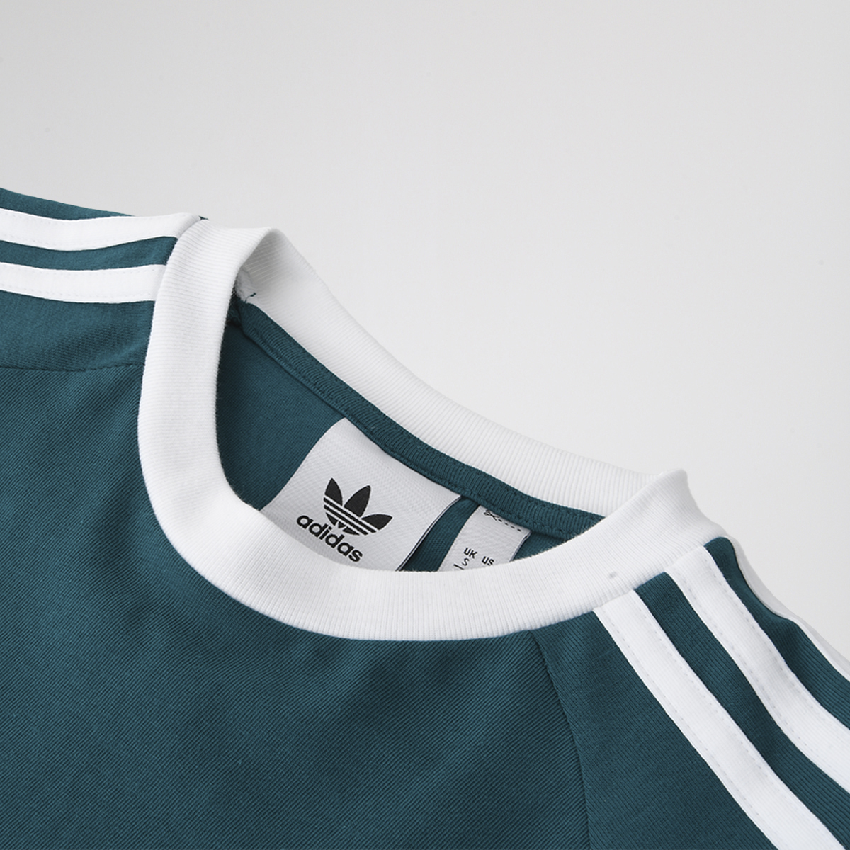 Remera adidas Adicolor Classics 3 Tiras Hombre,  image number null