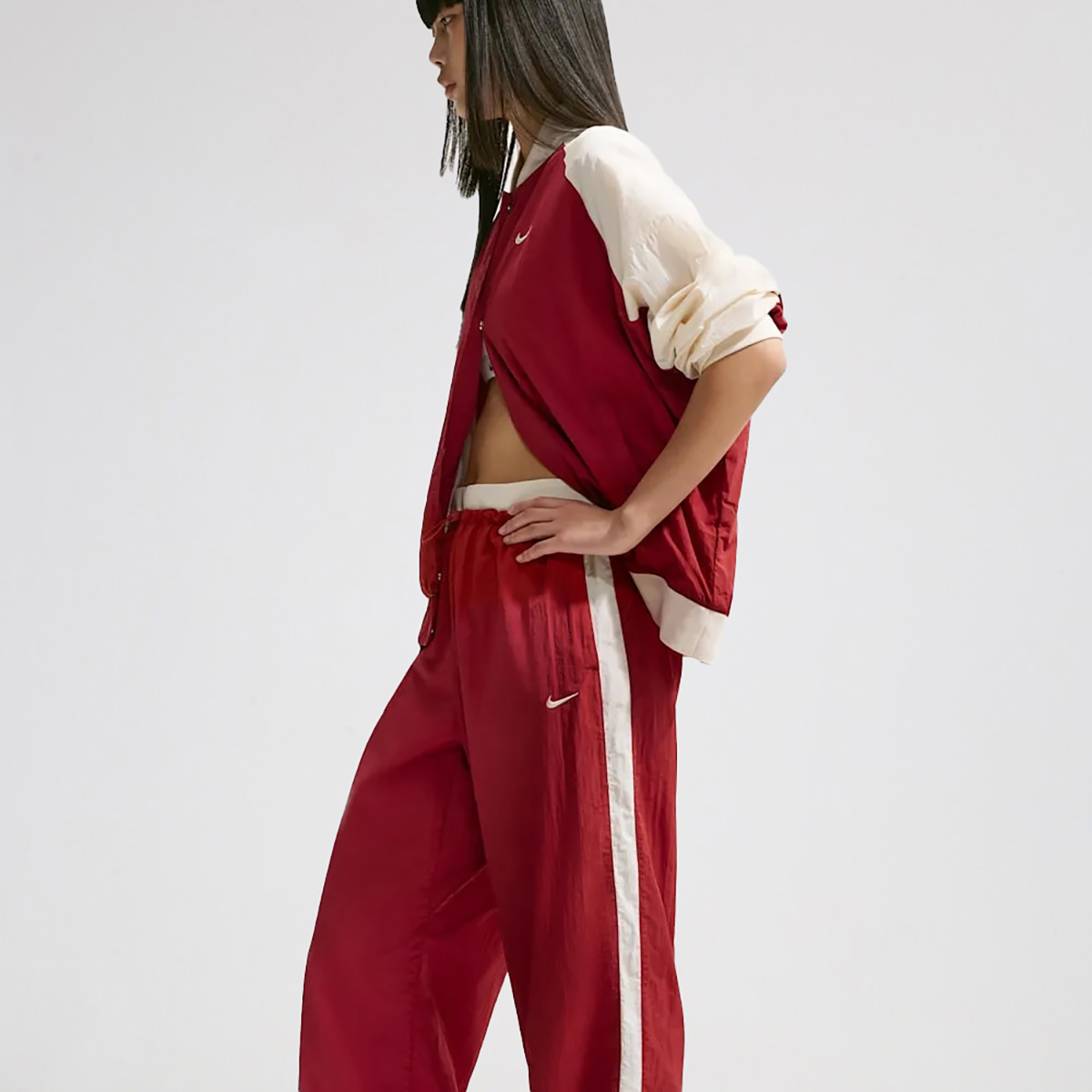 Pantal&oacute;n Nike Sportswear Parachute Mujer nailon,  image number null