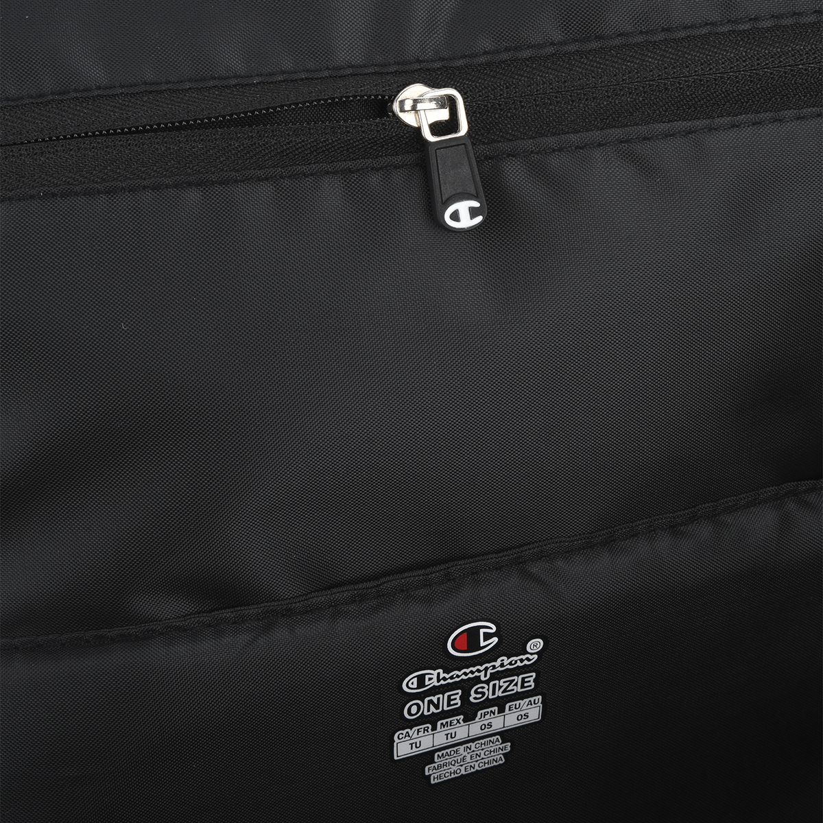 Mochila Champion Cl&aacute;sica con tirantes acolchados,  image number null