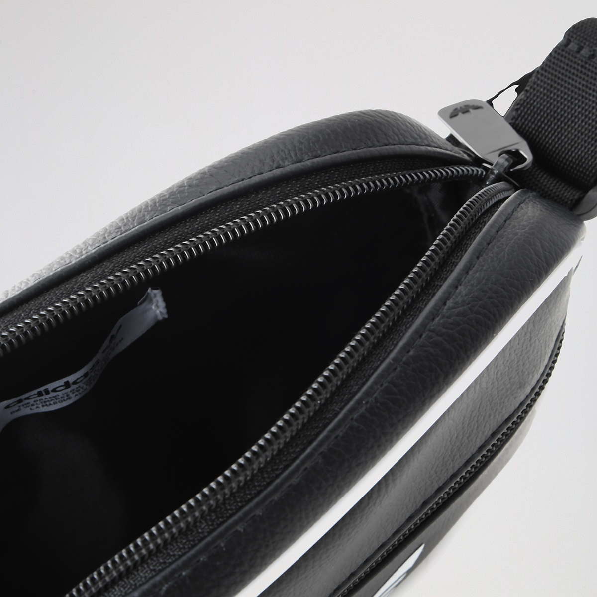 Bolso adidas Airliner Adicolor Classic,  image number null
