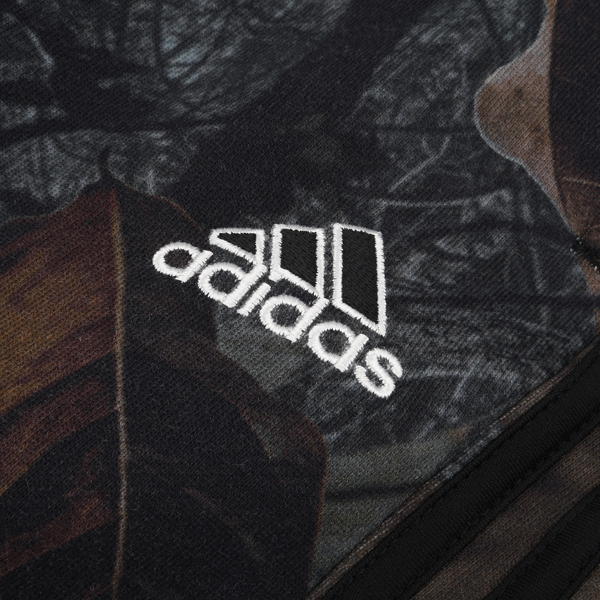 Pantalón adidas Camo SWT PNT Hombre,  image number null