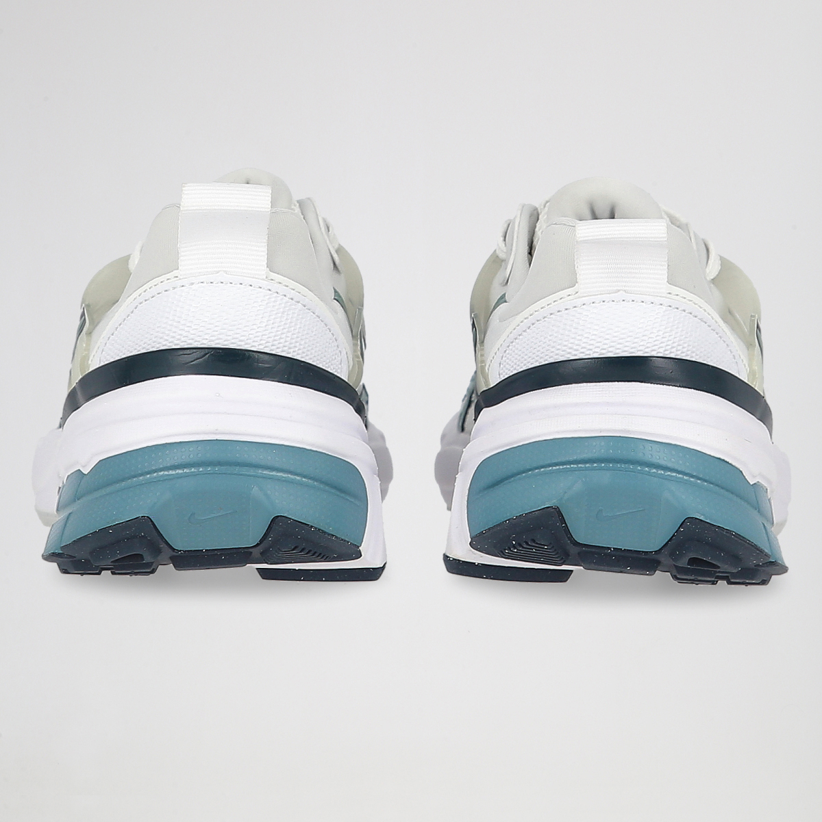 Zapatillas Nike V2K Run Mujer,  image number null
