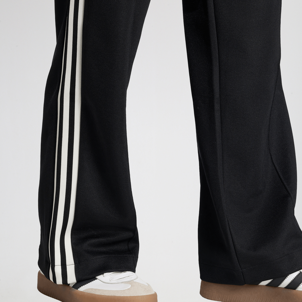 Pantal&oacute;n adidas Classic Tp Mujer,  image number null