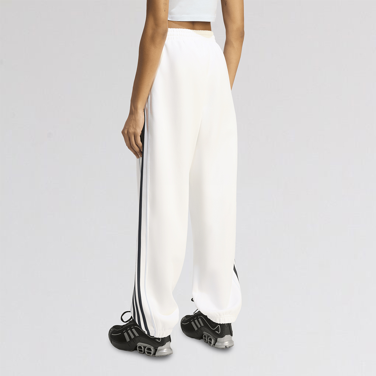 Pantal&oacute;n adidas Tracksuit Mujer,  image number null