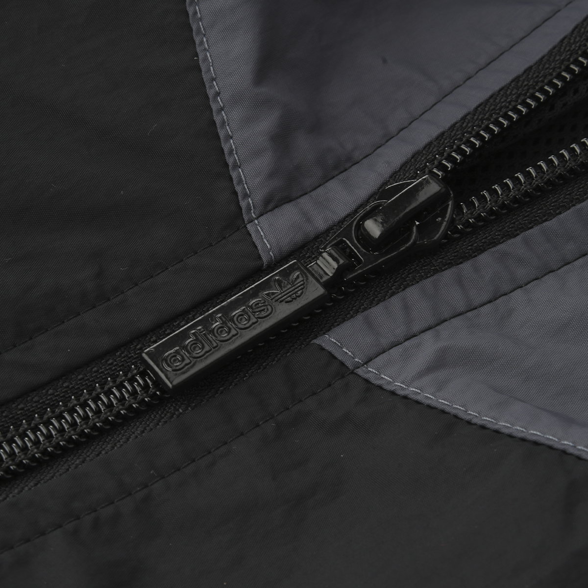 Campera adidas Rompeviento Santiago Hombre,  image number null