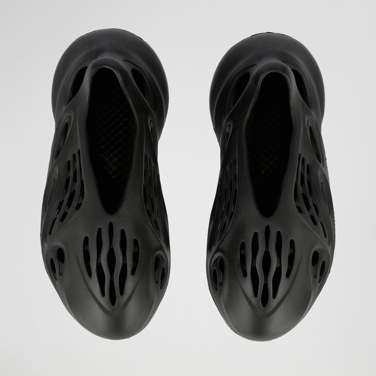 Zapatillas adidas Yeezy Foam Runner Hombre,  image number null