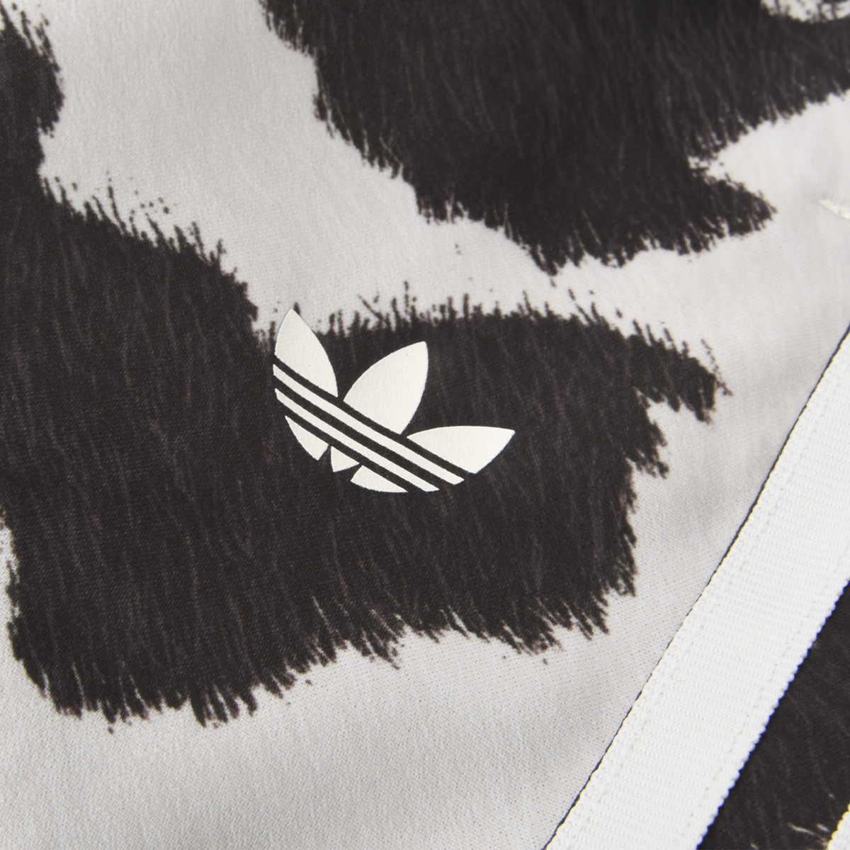Pantal&oacute;n adidas Sat&eacute;n Mujer,  image number null
