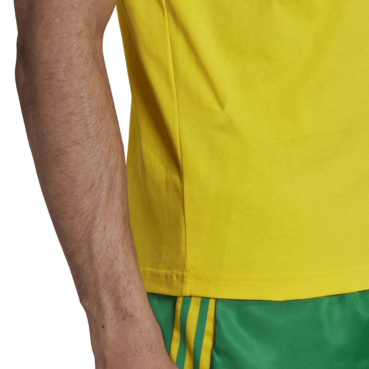 Remera adidas 3 Stripes,  image number null