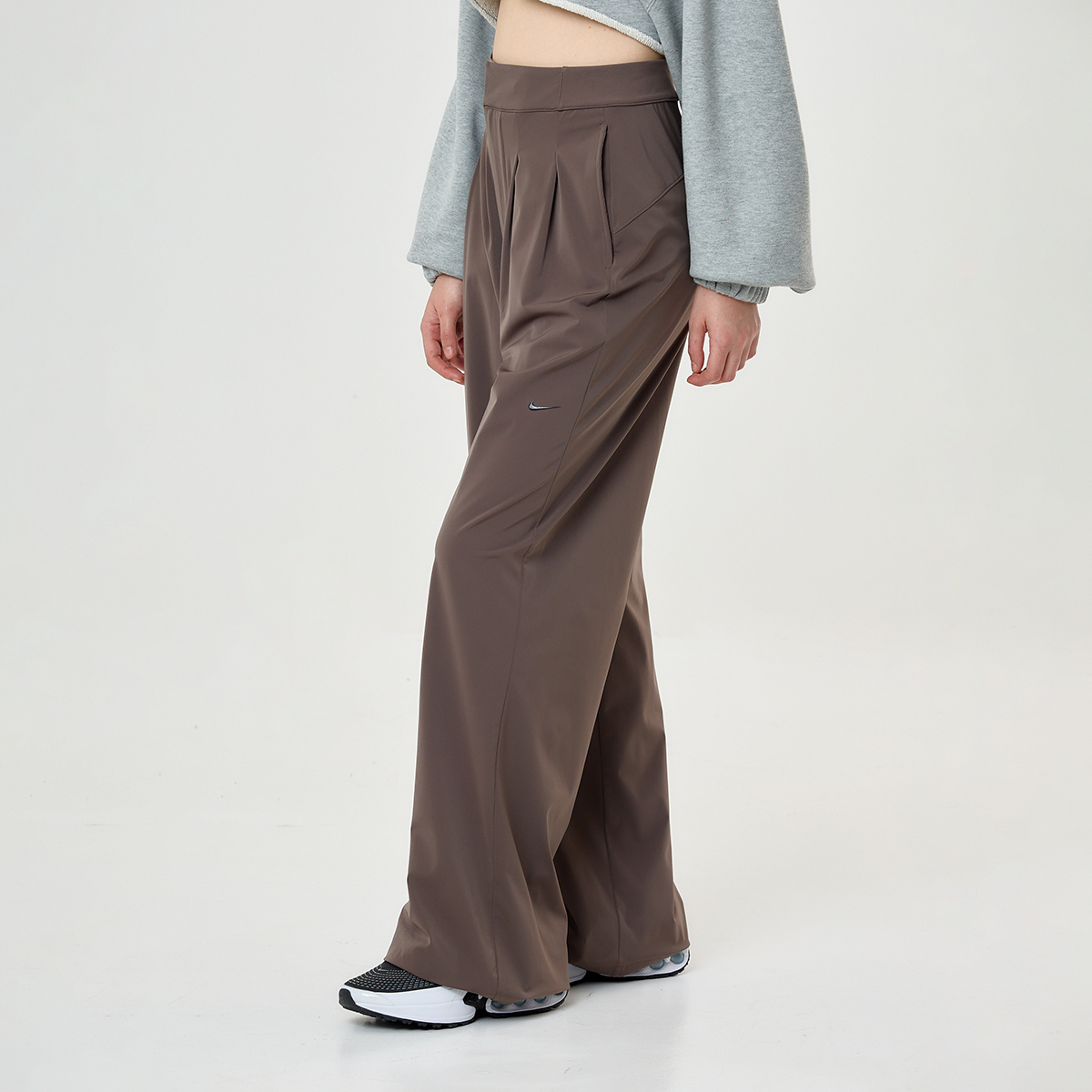 Pantalón Nike Bliss Dri-fit Trousers para Mujer,  image number null