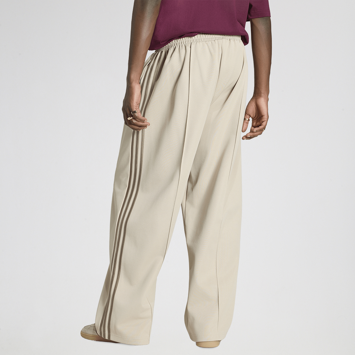 Pantal&oacute;n adidas Oversize Hombre,  image number null