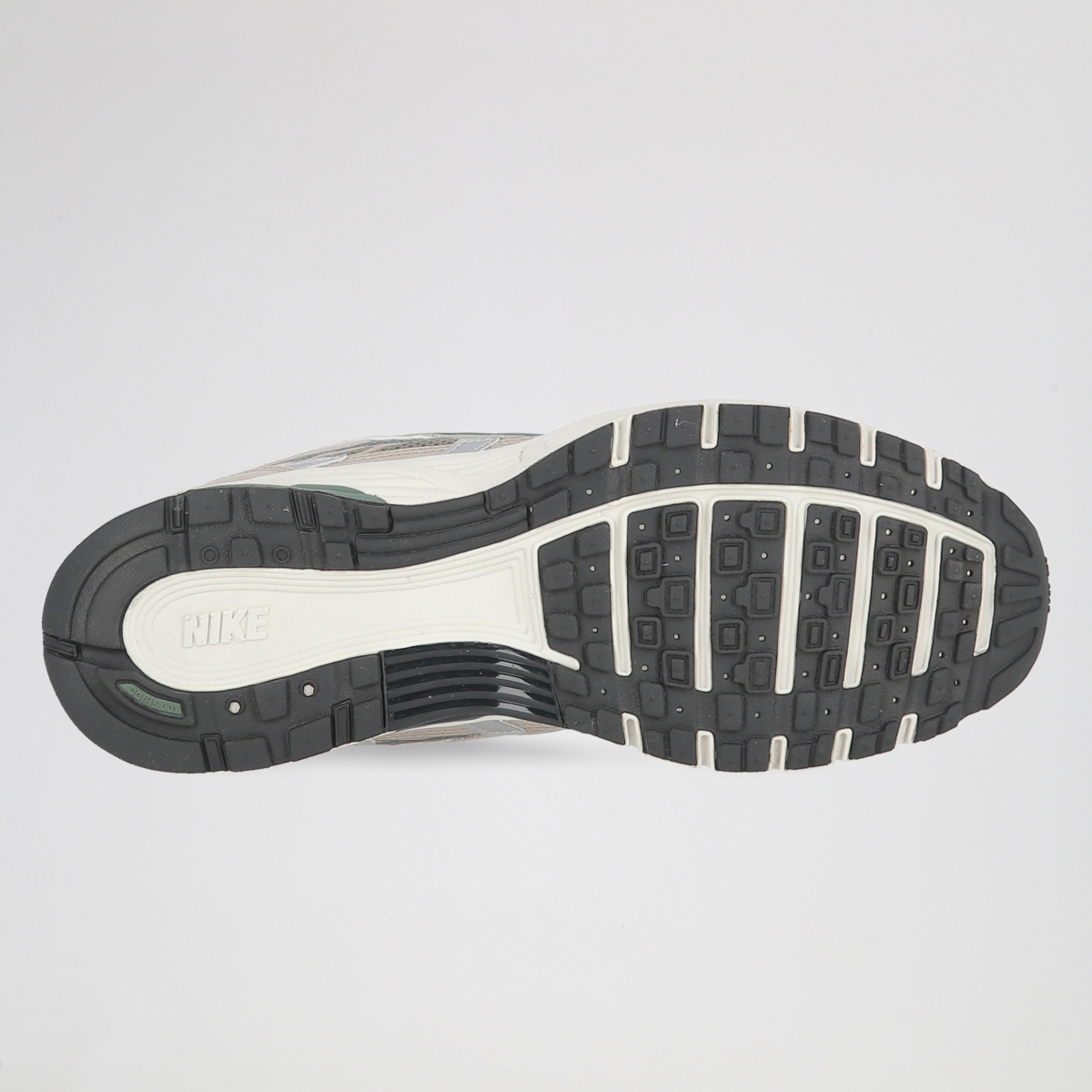 Zapatillas Nike P-6000 Hombre,  image number null