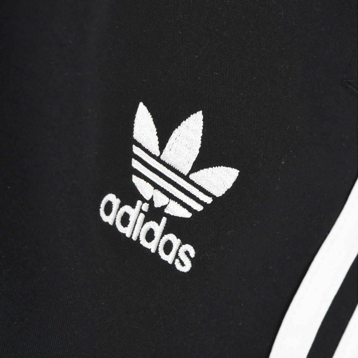 Short adidas 3 Tiras Hombre,  image number null