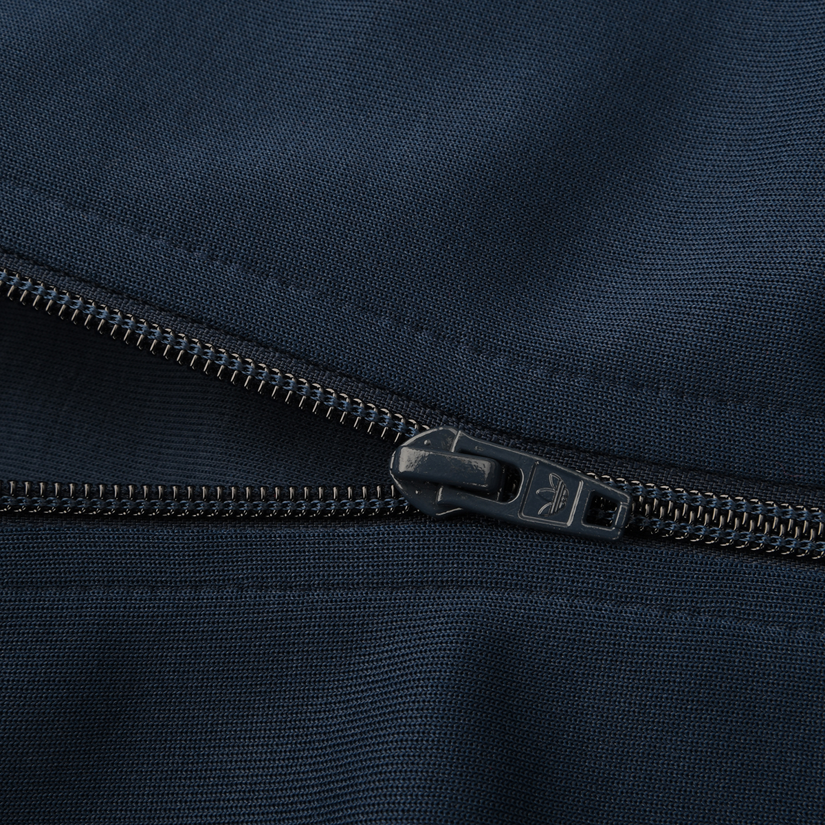 Campera Adidas Classics Prime,  image number null