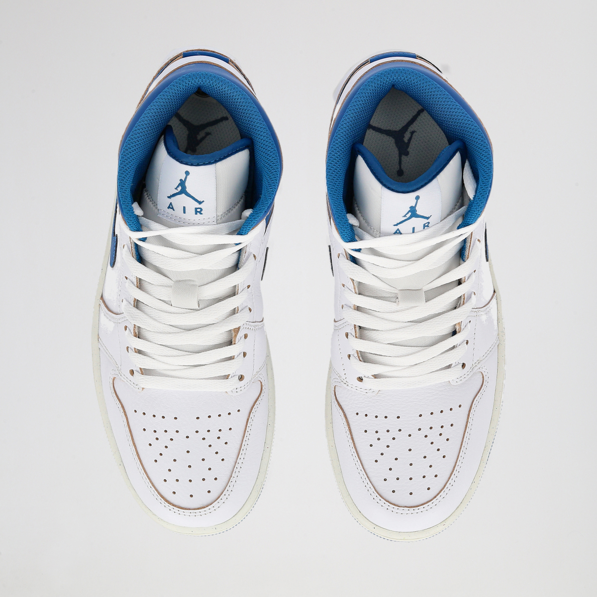 Zapatillas Air Jordan 1 Mid Hombre,  image number null