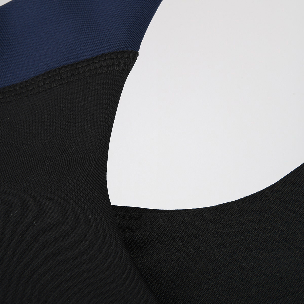 Top Reebok ID Train Colorblock Mujer,  image number null