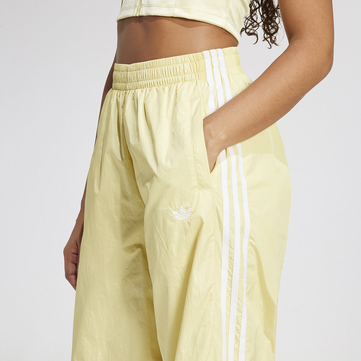 Pantalón adidas Adicolor Teamgeist Oversized TP Mujer,  image number null