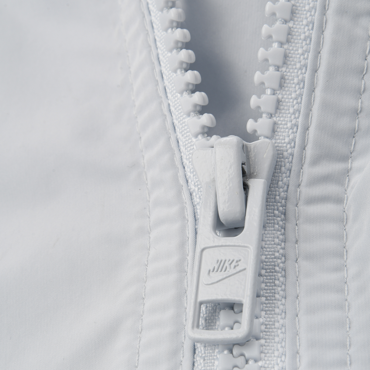 Buzo con medio cierre Nike Club Hombre,  image number null