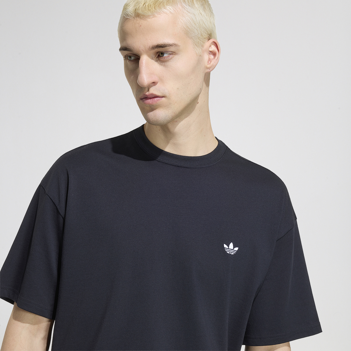 Remera adidas Essentials Trifolio Holgada Hombre,  image number null