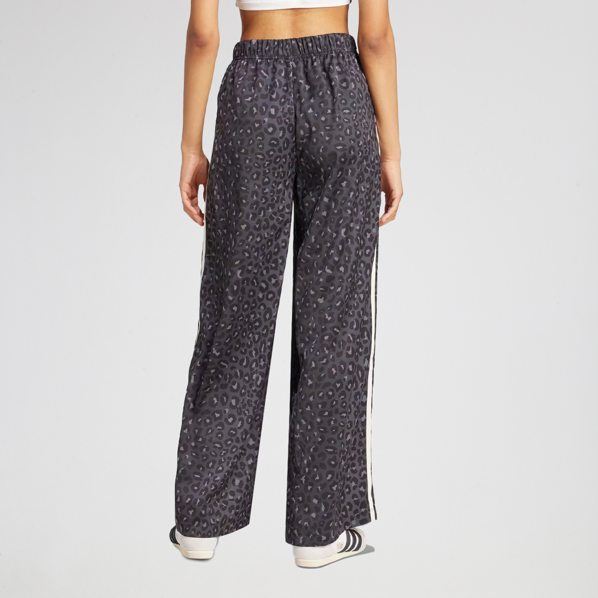 Pantal&oacute;n adidas Wide Leg Satin Mujer,  image number null