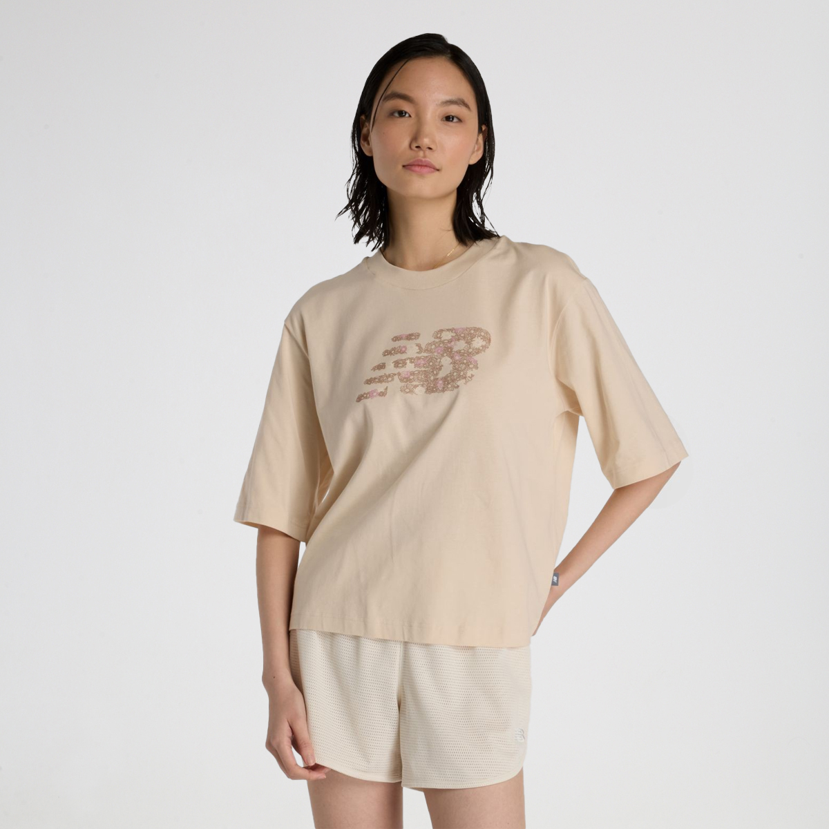 Remera New Balance Flower Logo Mujer,  image number null