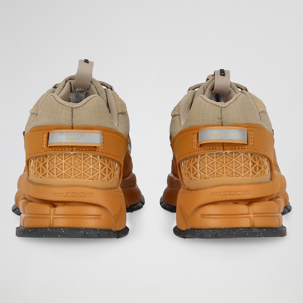 Zapatillas Nike Zoom Vomero Roam Mujer,  image number null