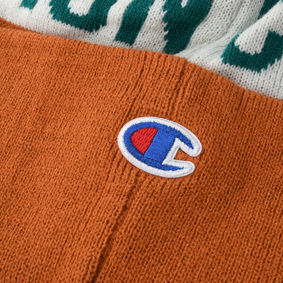 Gorra con Pompon Champion Beanie,  image number null