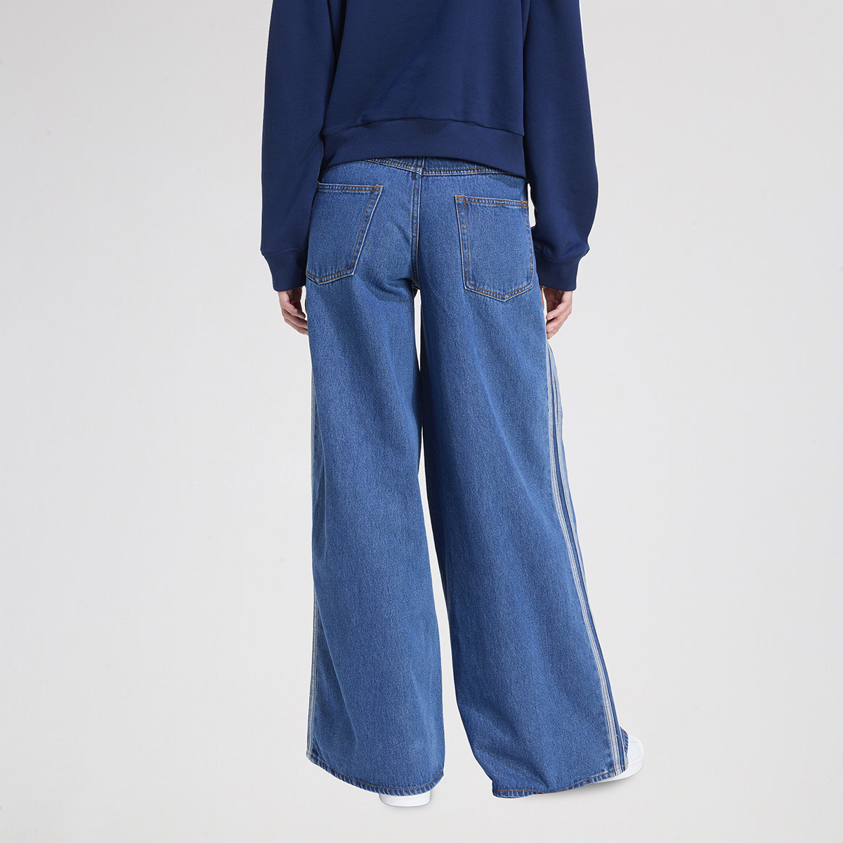 Pantal&oacute;n adidas Firebird Adilenium Mujer,  image number null