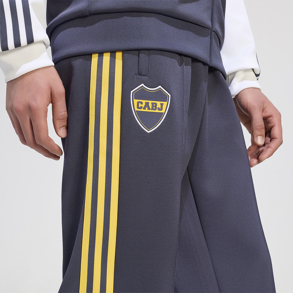 Pantal&oacute;n Boca Juniors adidas OG 26 27 Hombre,  image number null