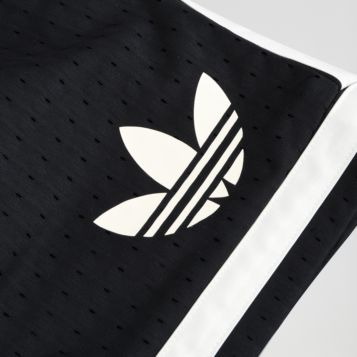 Short adidas Warp Knit,  image number null