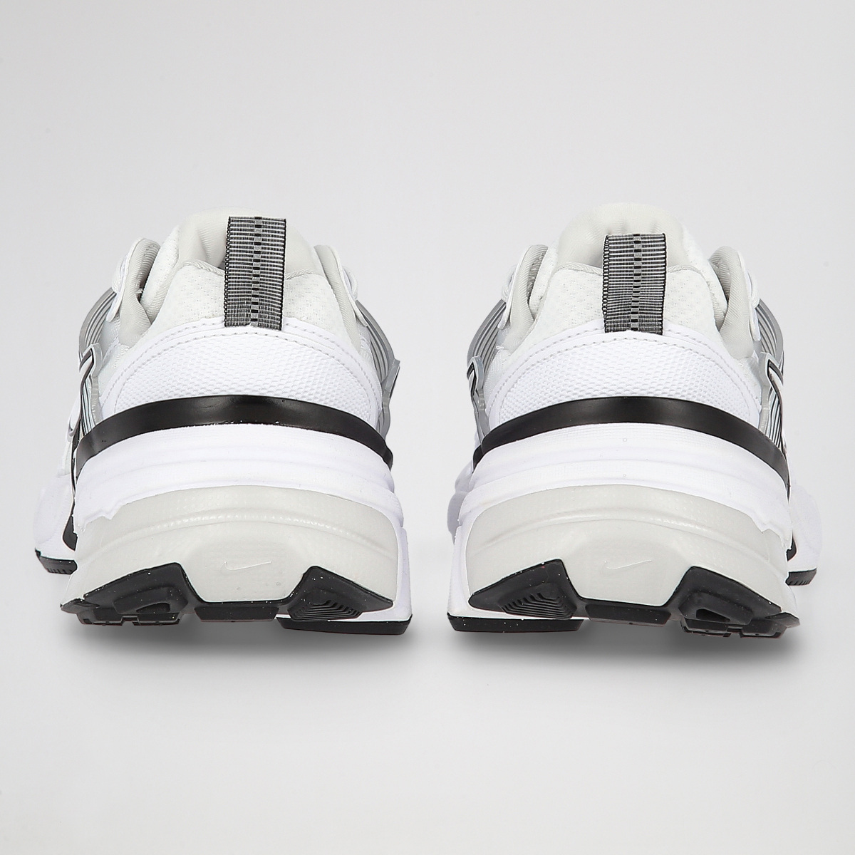 Zapatillas Nike V2k Run Mujer,  image number null