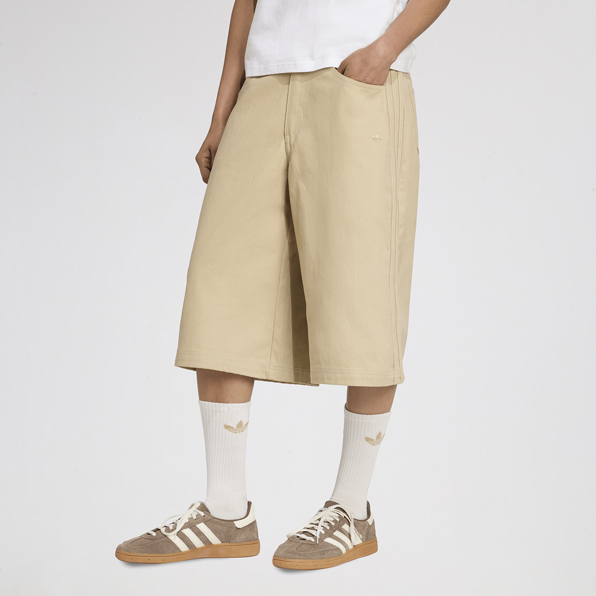 Bermuda adidas Firebird Utility Mujer,  image number null