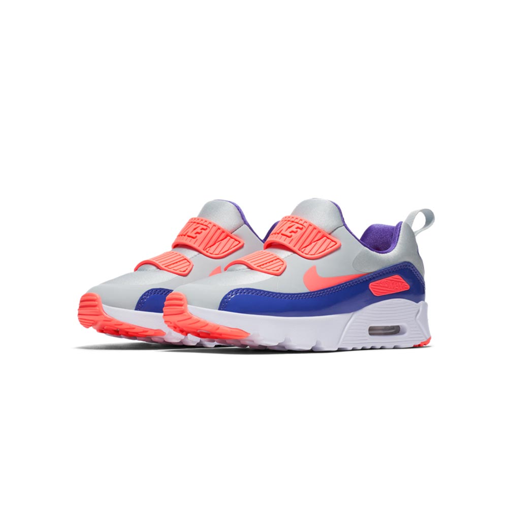 Nike tiny clearance
