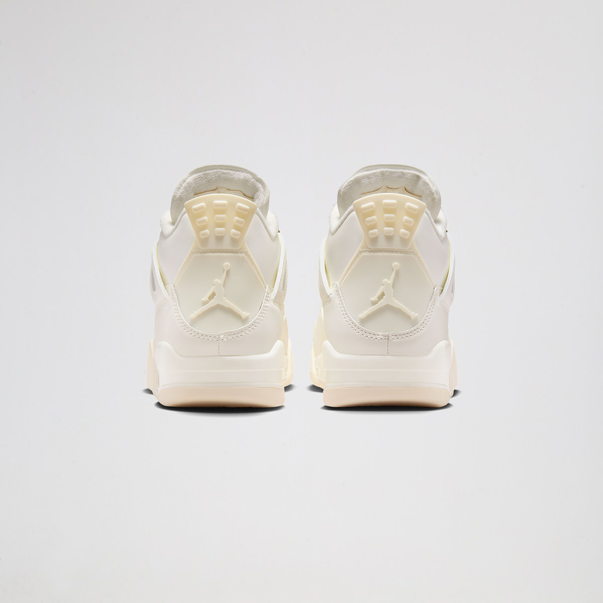 Zapatillas Air Jordan 4 Retro Metallic Gold Mujer,  image number null